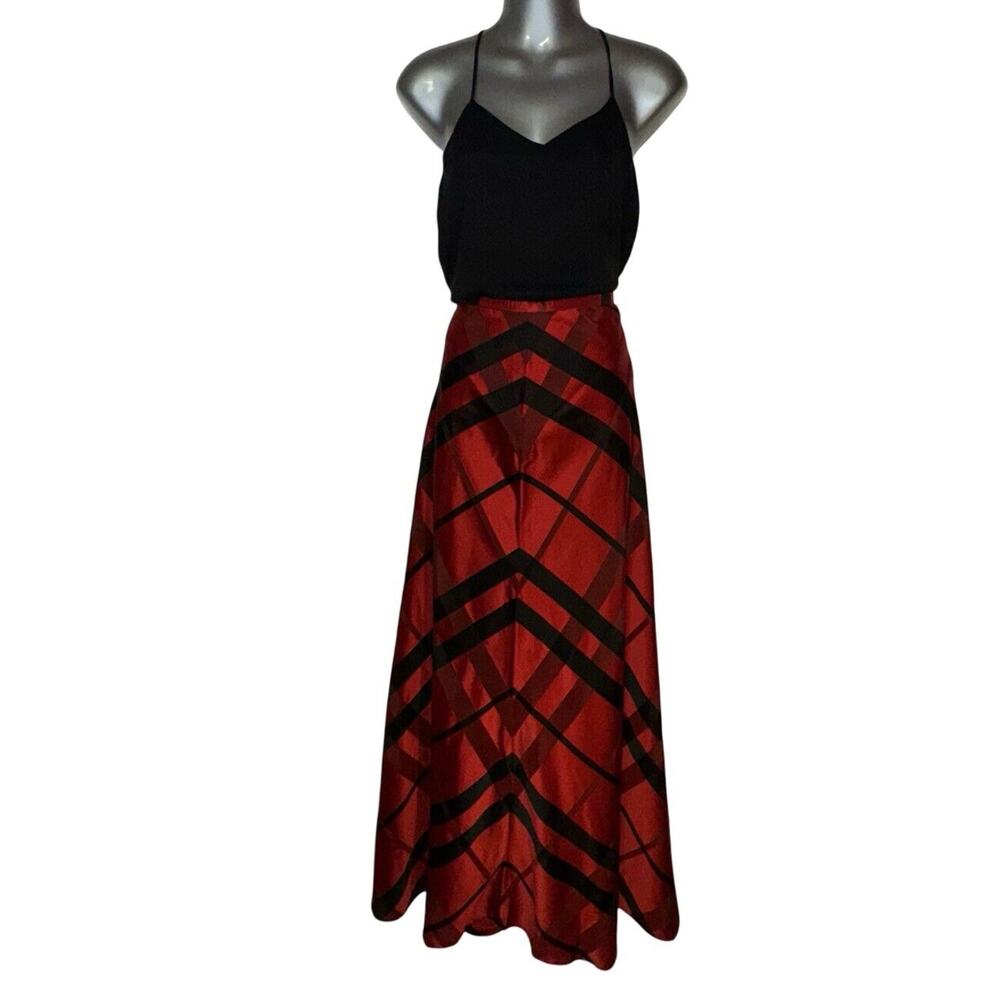 Vintage Black & Red Full Length Taffeta Skirt Sz S